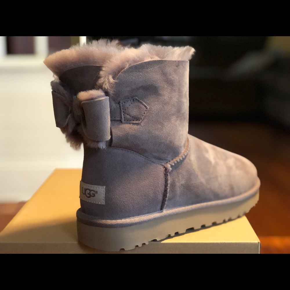 UGG Naveah Mini Bow Boots 1012808 W/SGAM - Picture 7 of 8
